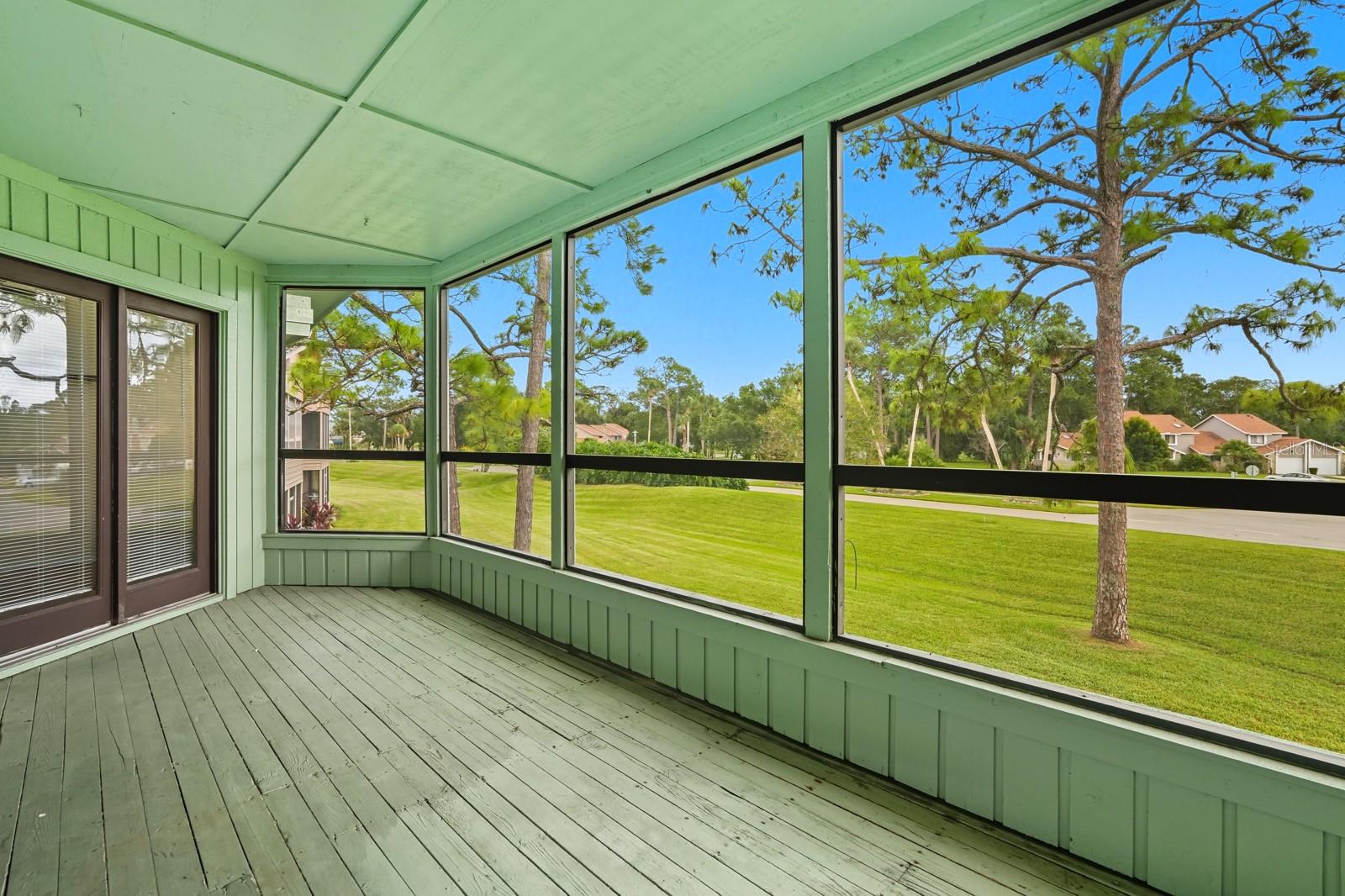 Image 39 of 51 For 132 Golden Eye Drive C