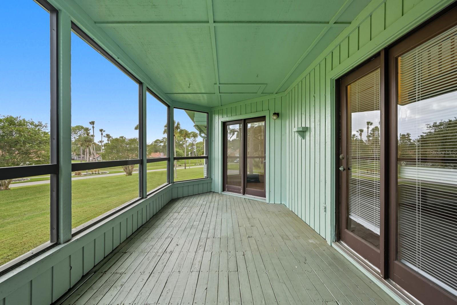 Image 41 of 51 For 132 Golden Eye Drive C