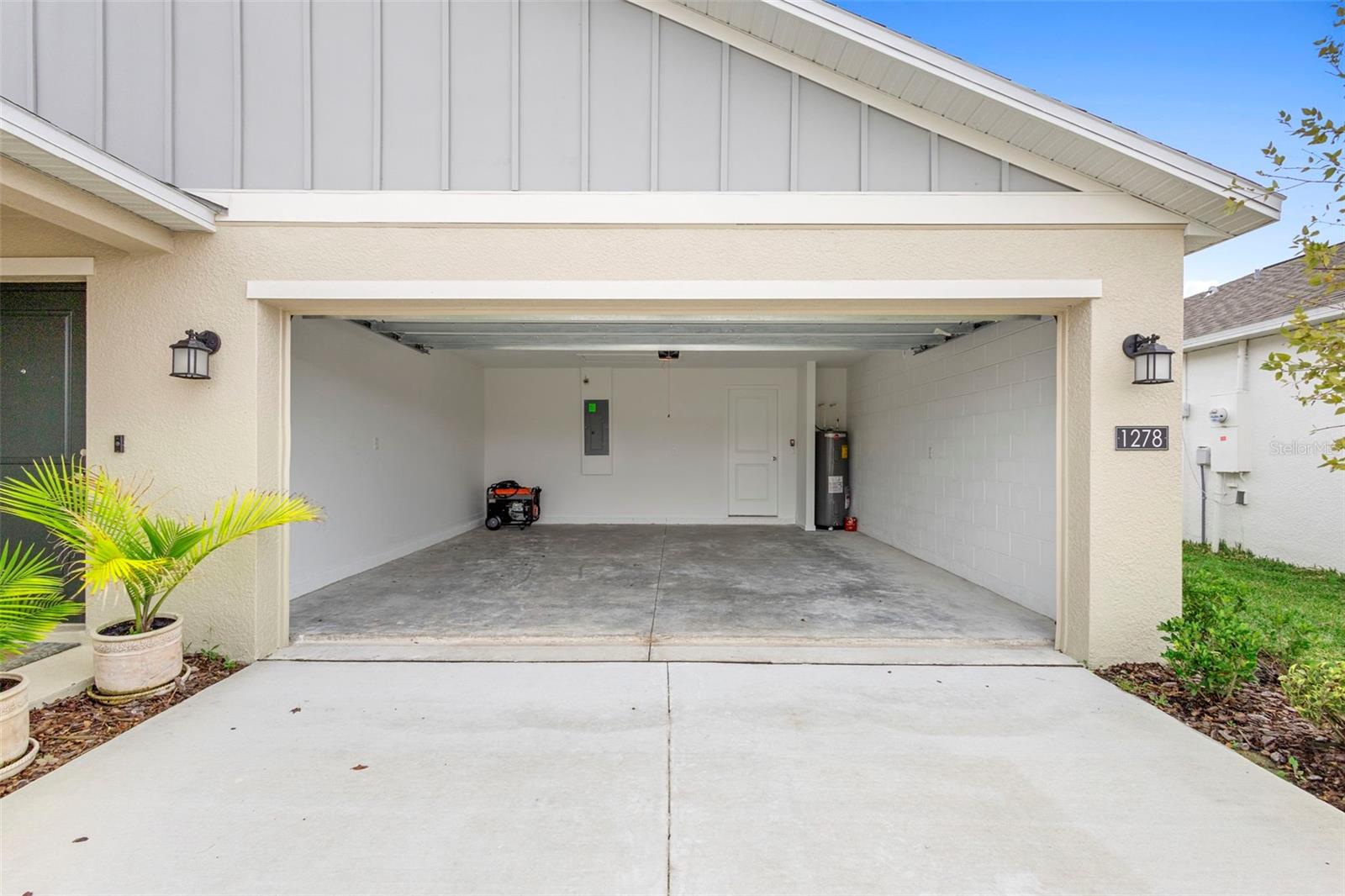 Image 23 of 26 For 1278 Belle Isle Lane