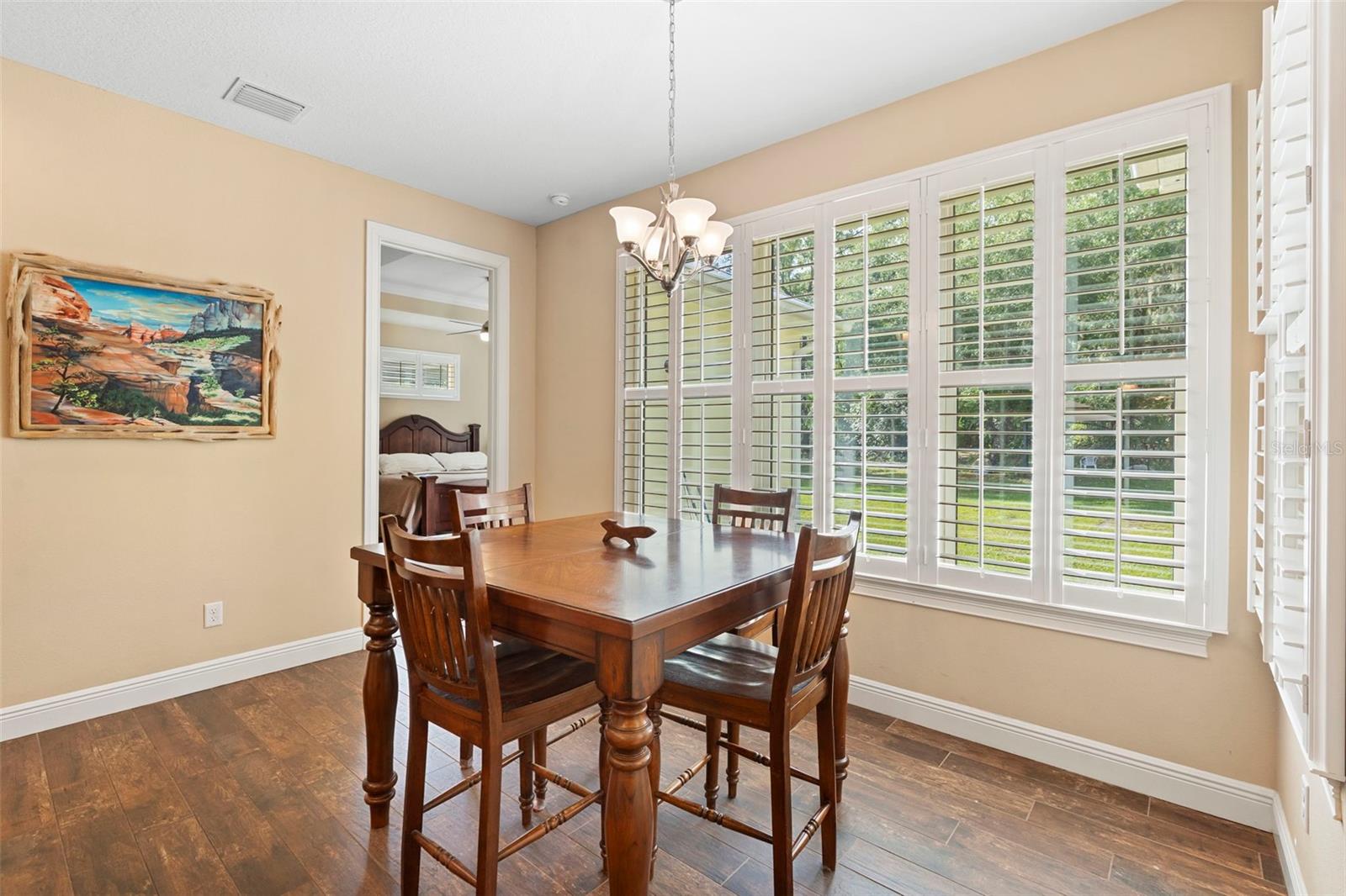 Image 18 of 69 For 1806 Glenwood Oaks Lane