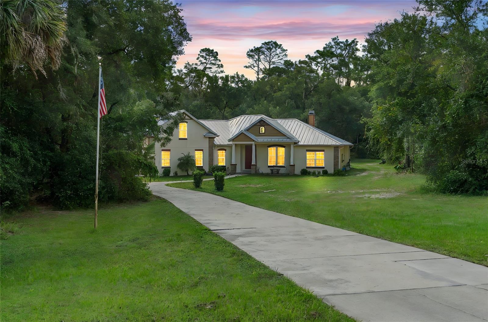 Image 2 of 69 For 1806 Glenwood Oaks Lane