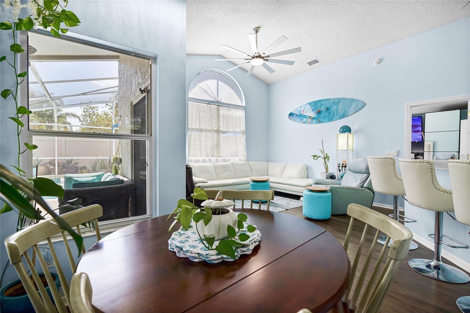 Image 15 of 49 For 13944 Huntwick Drive