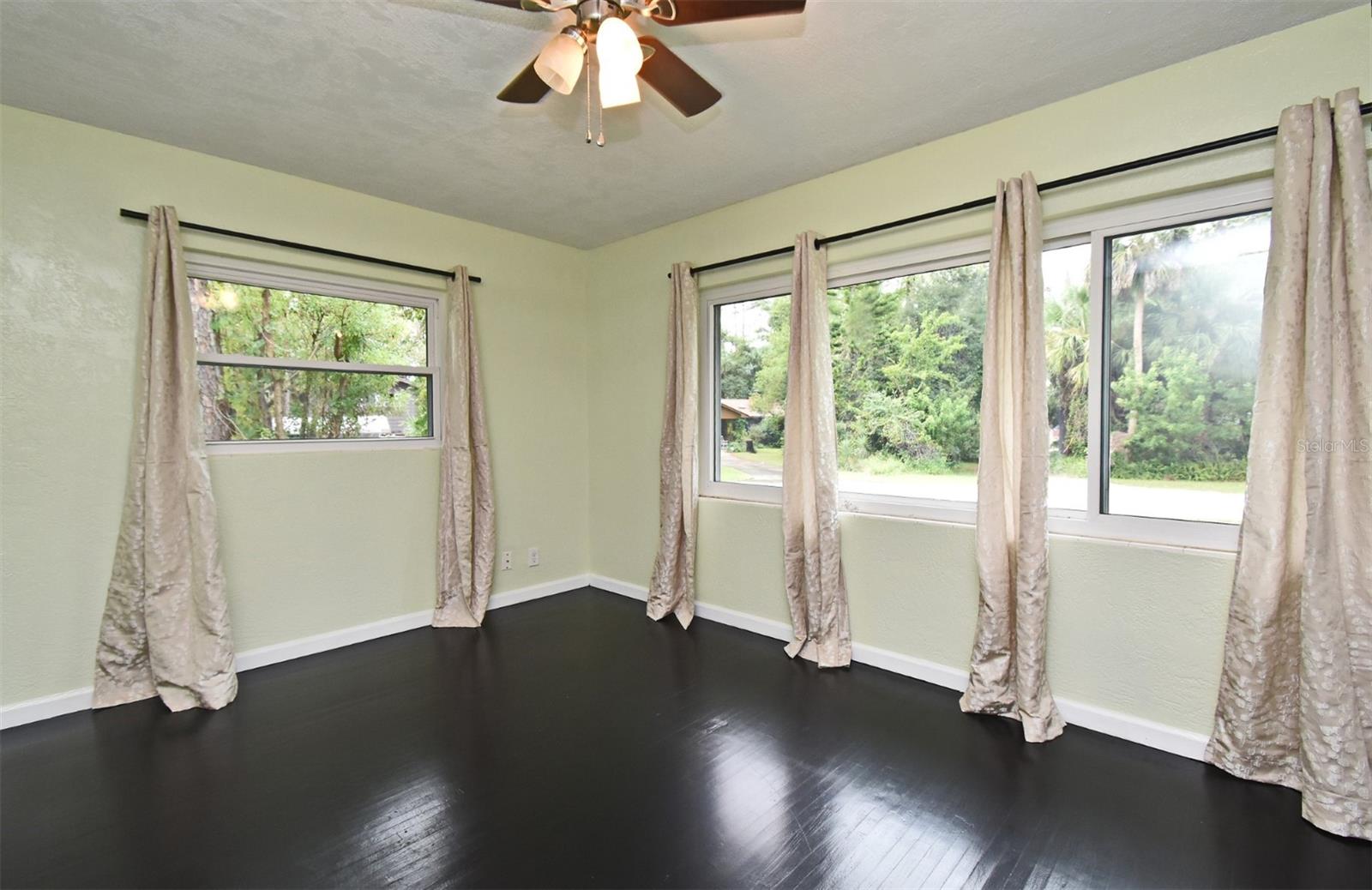 Image 14 of 31 For 5585 Lancewood Circle S
