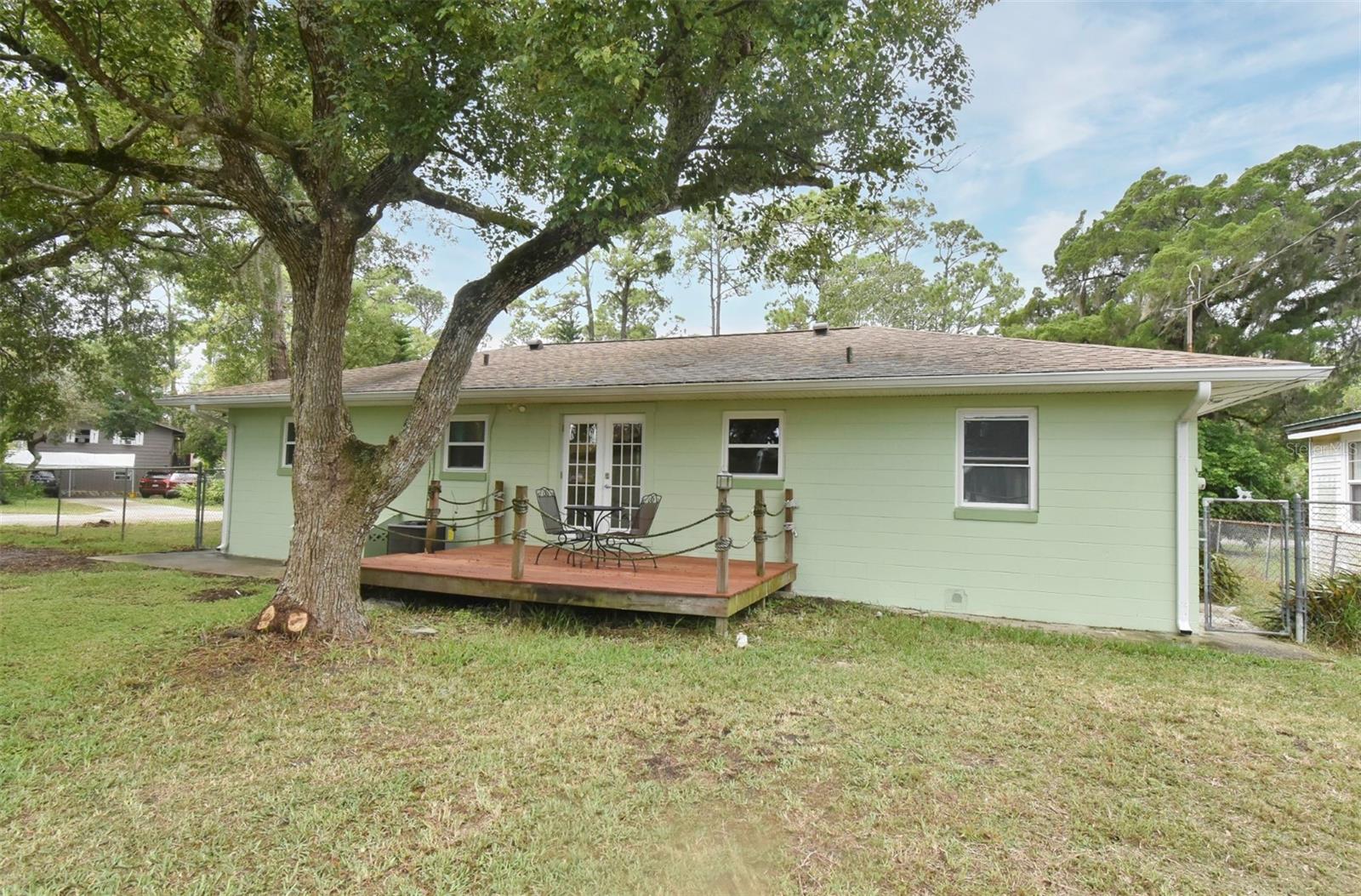 Image 3 of 31 For 5585 Lancewood Circle S