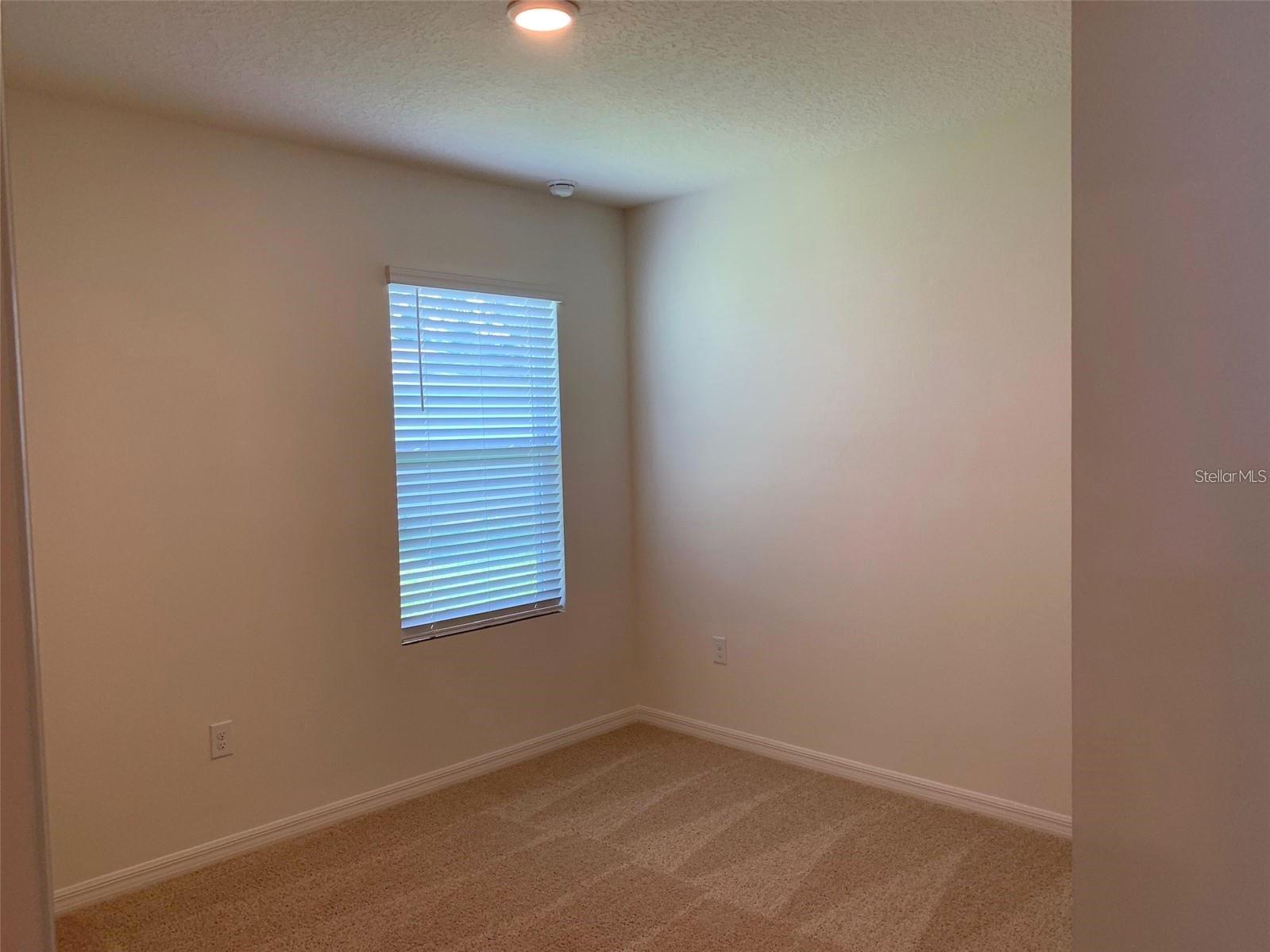 Image 13 of 31 For 361 Nowell Loop