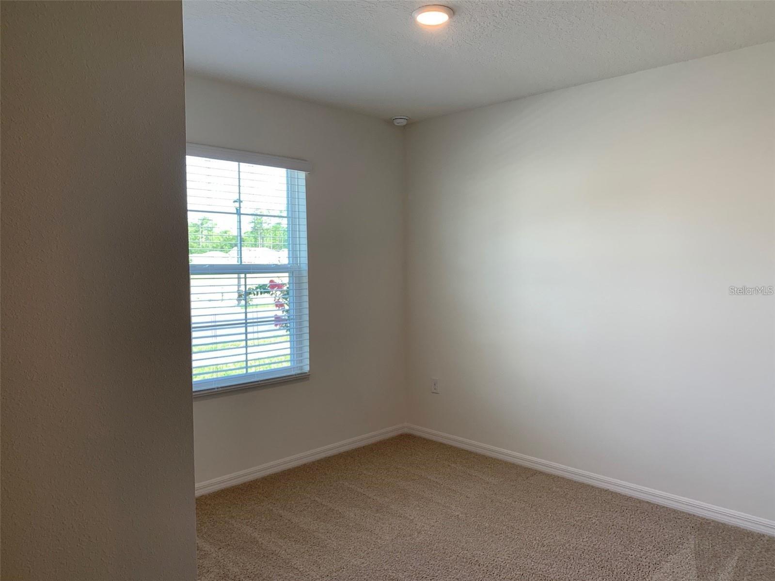 Image 15 of 31 For 361 Nowell Loop