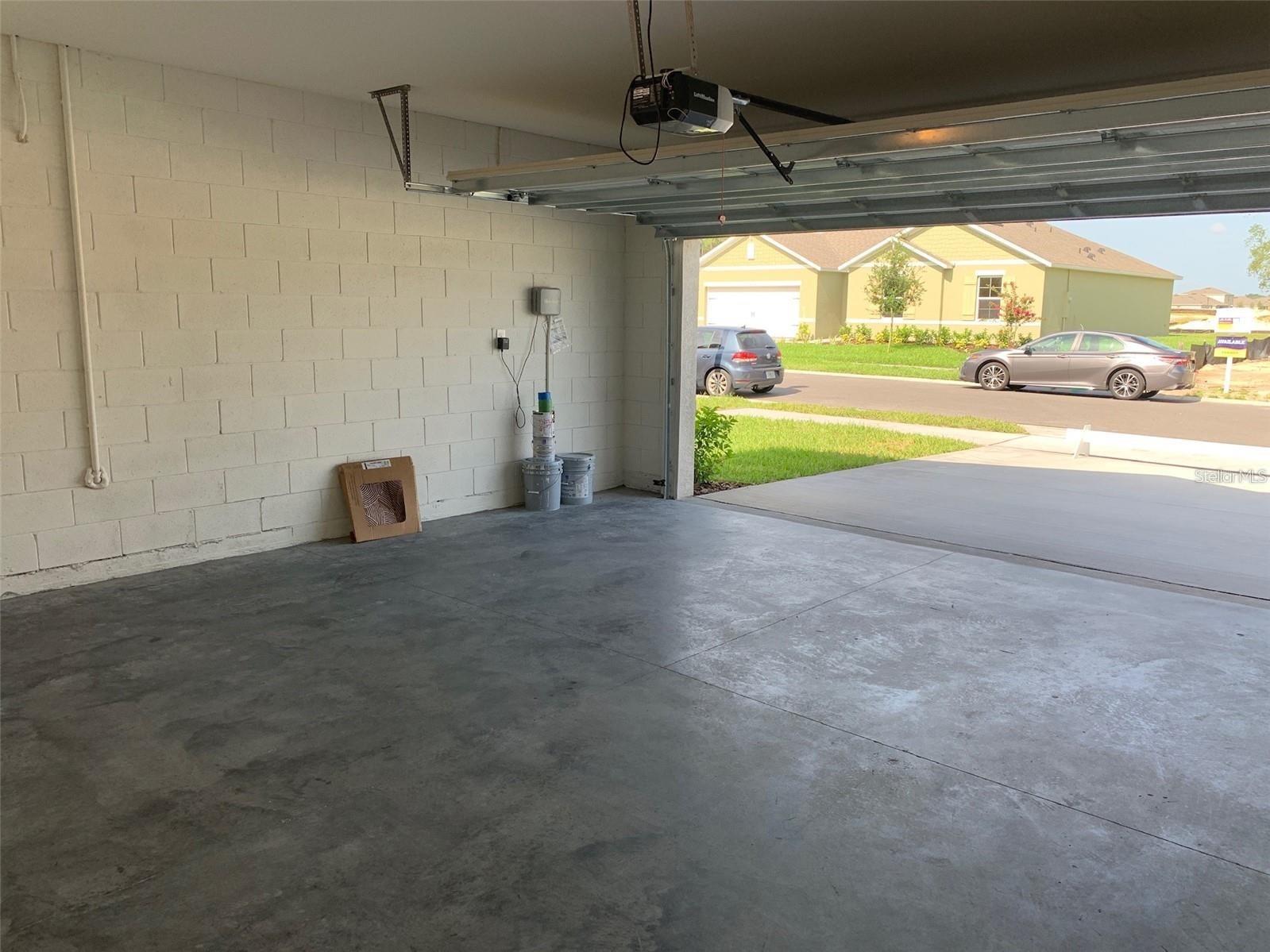 Image 23 of 31 For 361 Nowell Loop