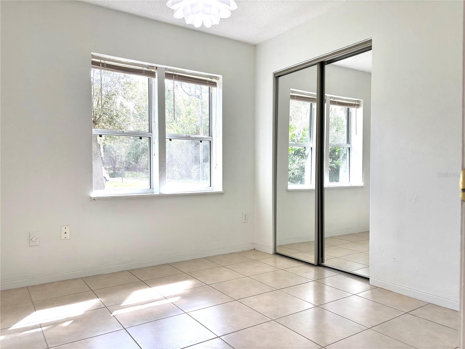 Image 24 of 35 For 404 Blue Lake Avenue