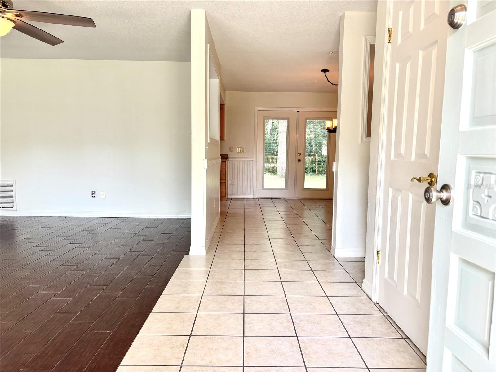 Image 3 of 35 For 404 Blue Lake Avenue