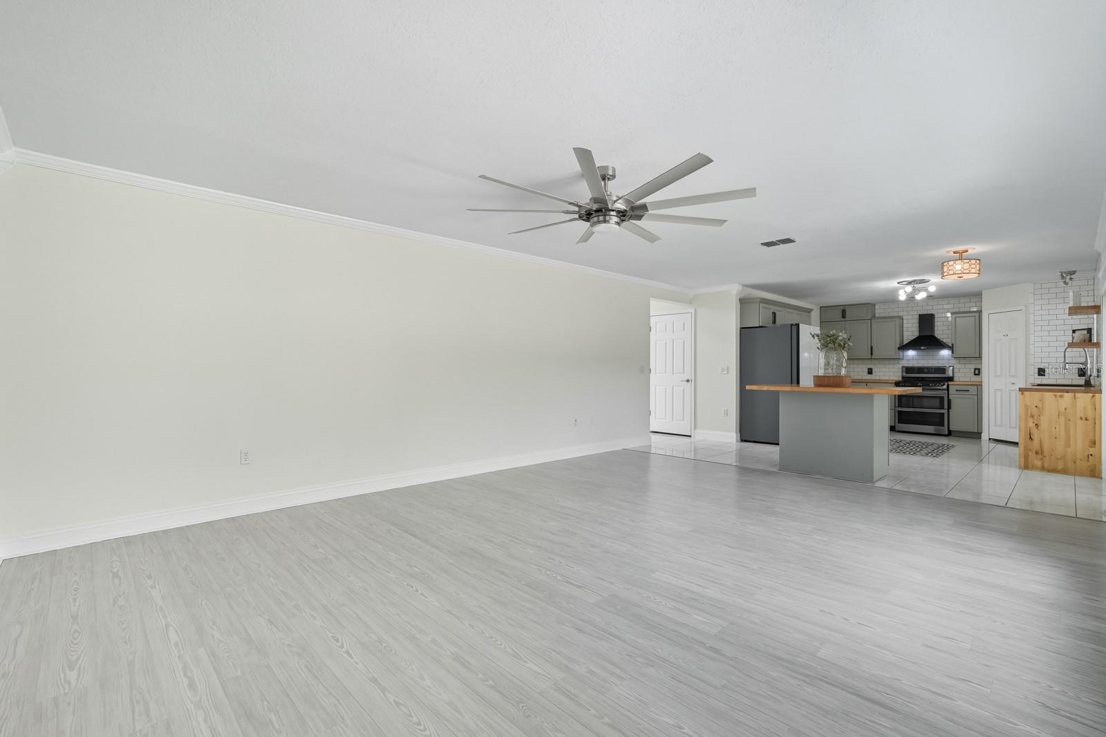 Image 23 of 74 For 1571 Timbercrest Drive