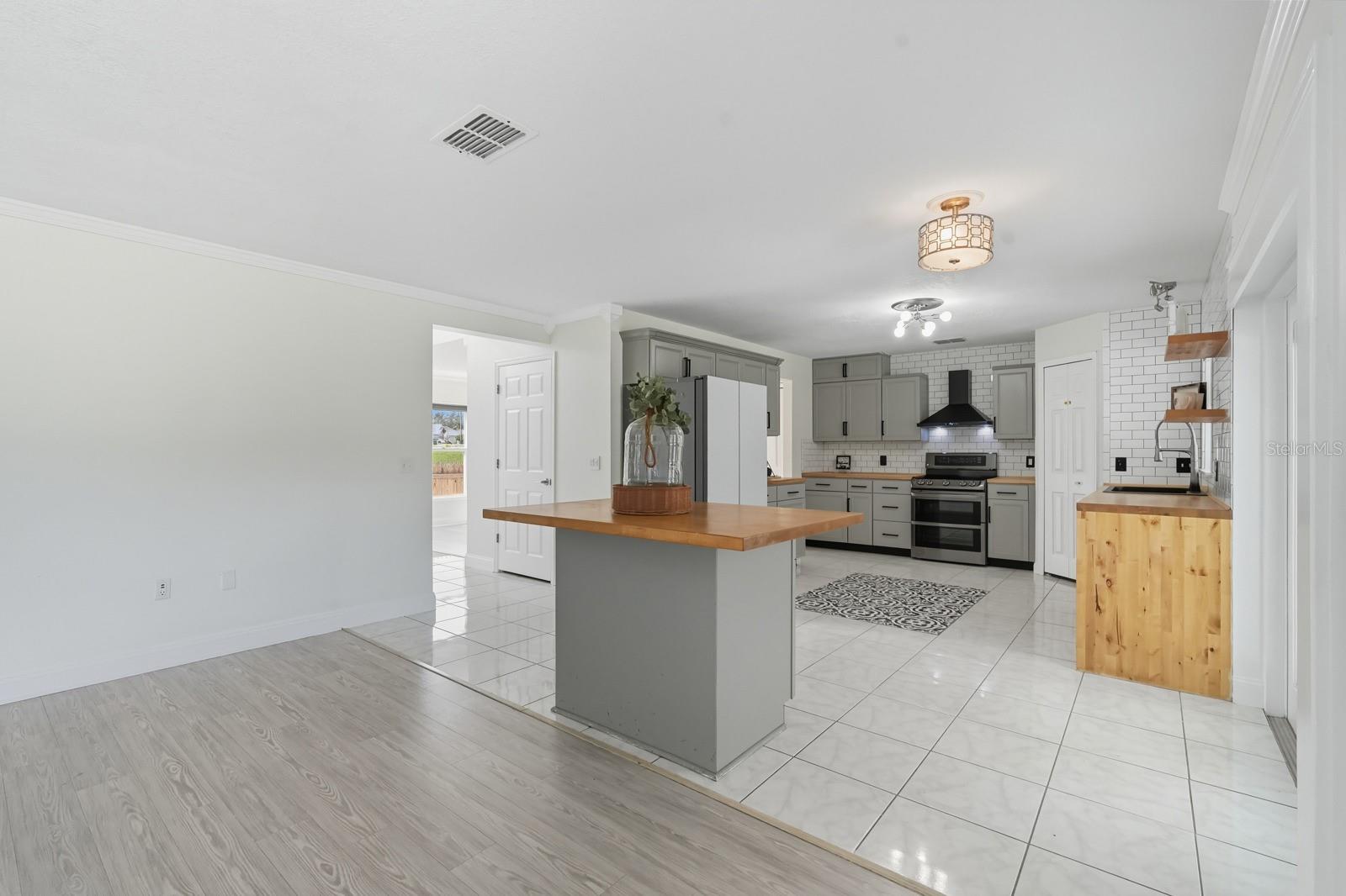 Image 30 of 74 For 1571 Timbercrest Drive