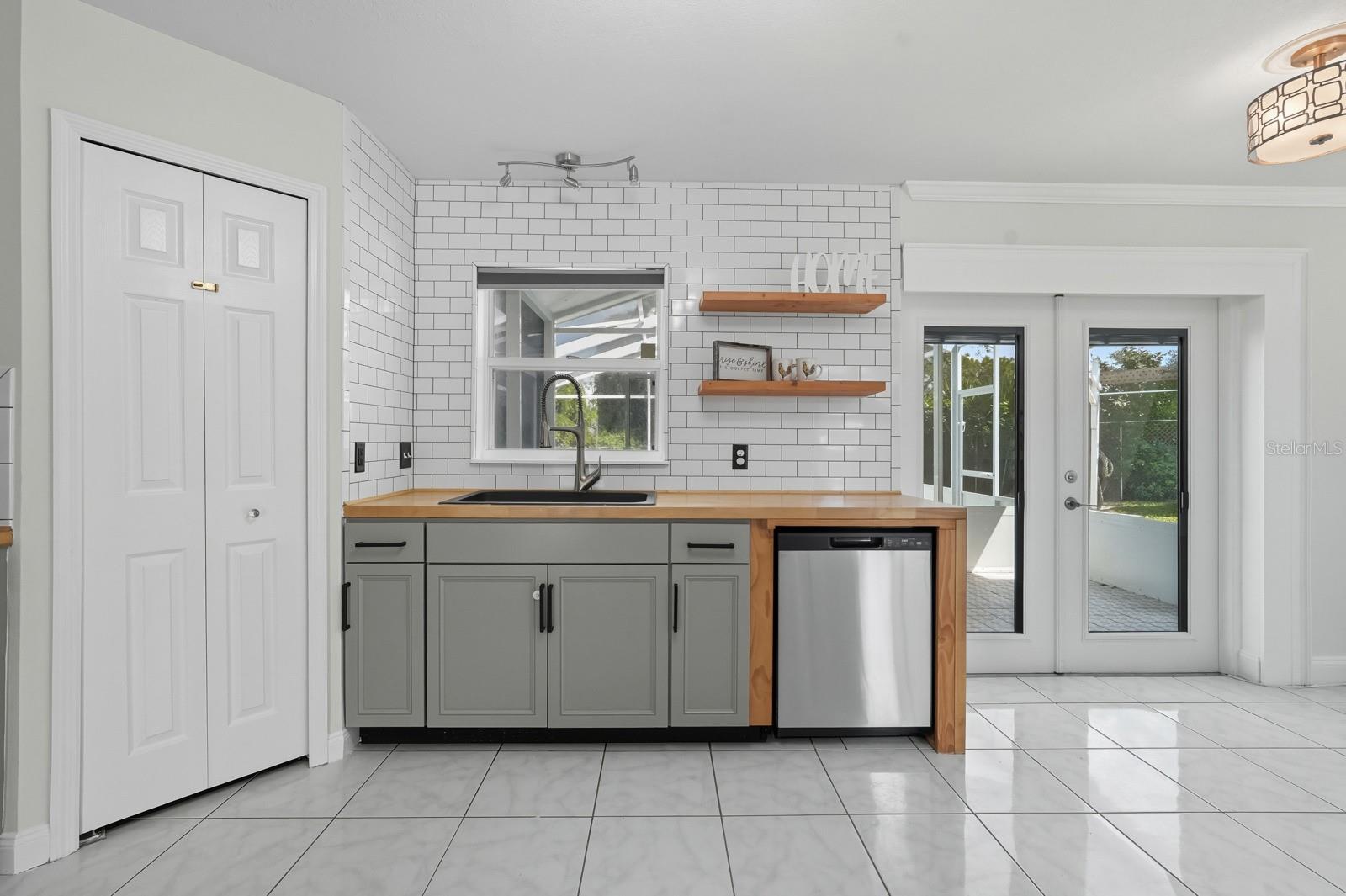 Image 35 of 74 For 1571 Timbercrest Drive
