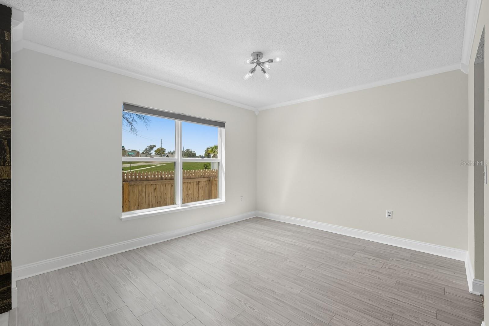 Image 39 of 74 For 1571 Timbercrest Drive