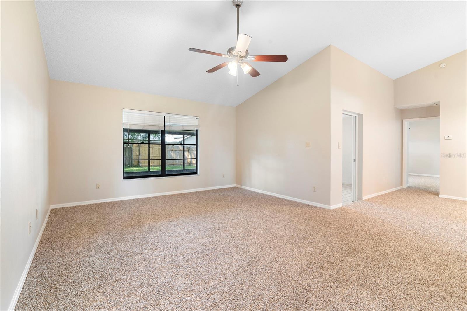 Image 21 of 51 For 1606 Red Clover Court