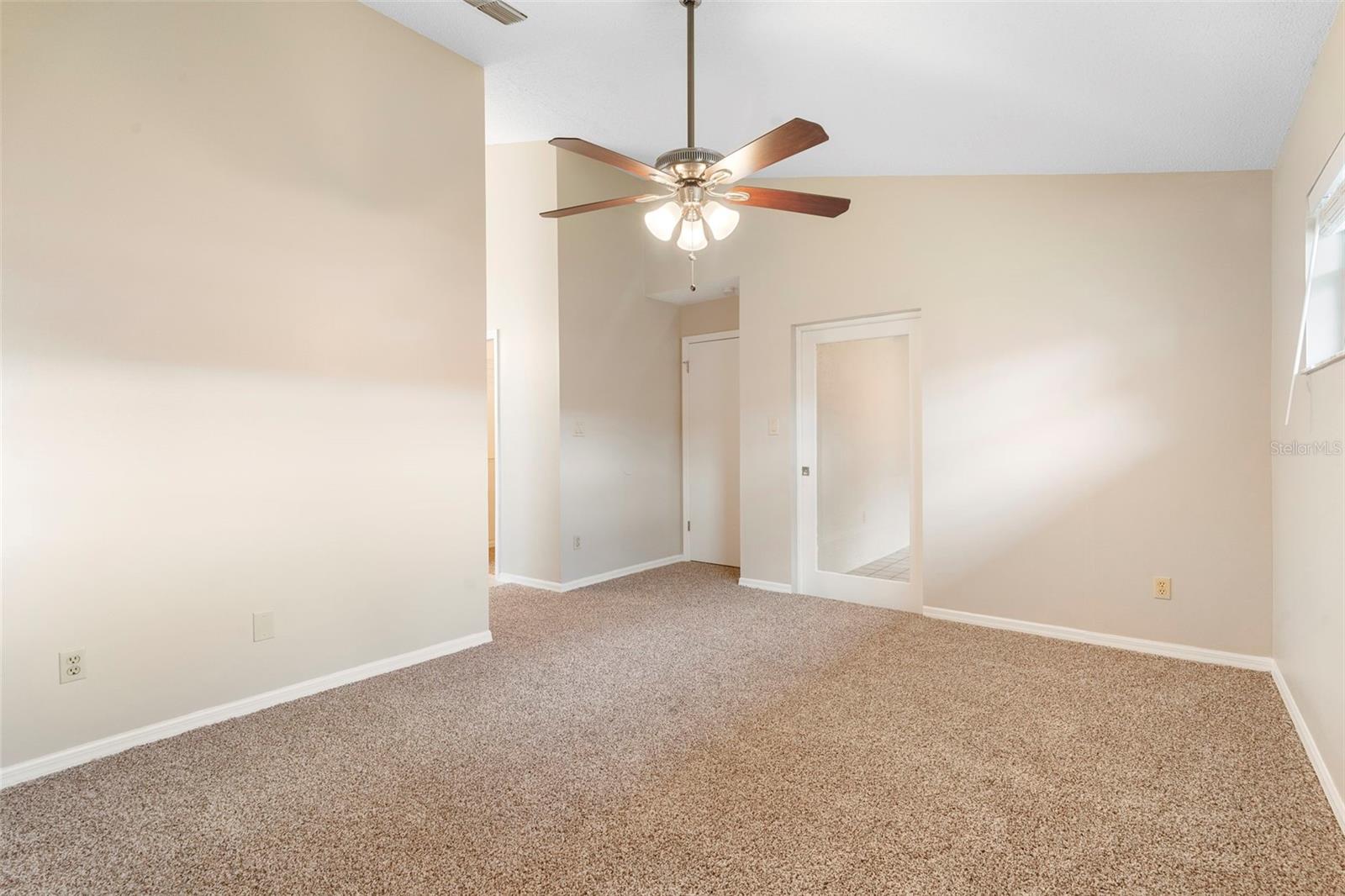 Image 27 of 51 For 1606 Red Clover Court