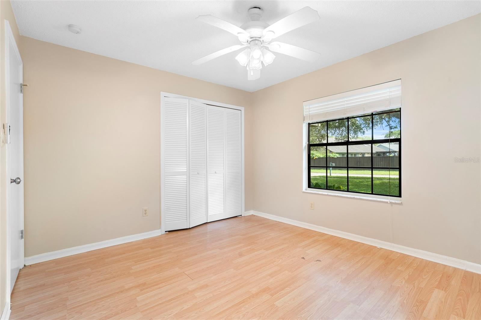 Image 37 of 51 For 1606 Red Clover Court
