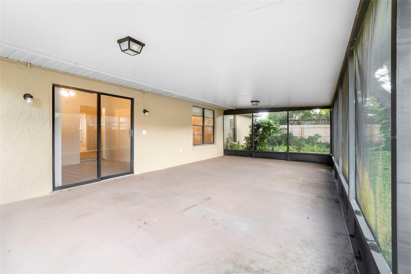 Image 40 of 51 For 1606 Red Clover Court
