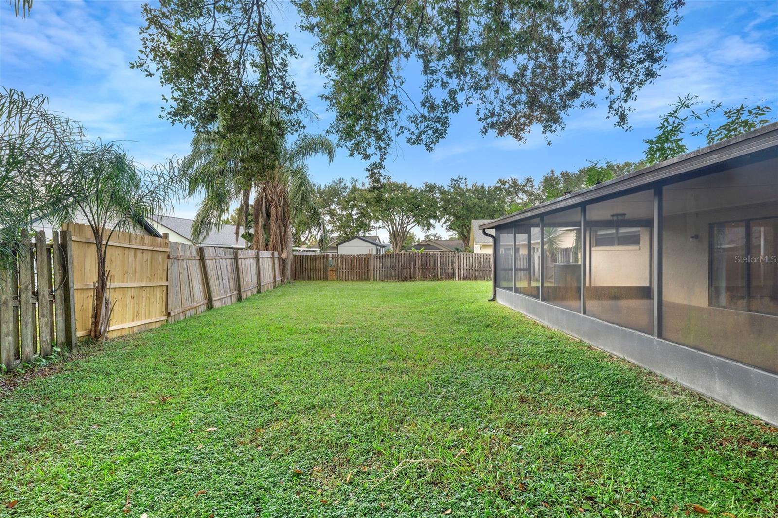 Image 43 of 51 For 1606 Red Clover Court