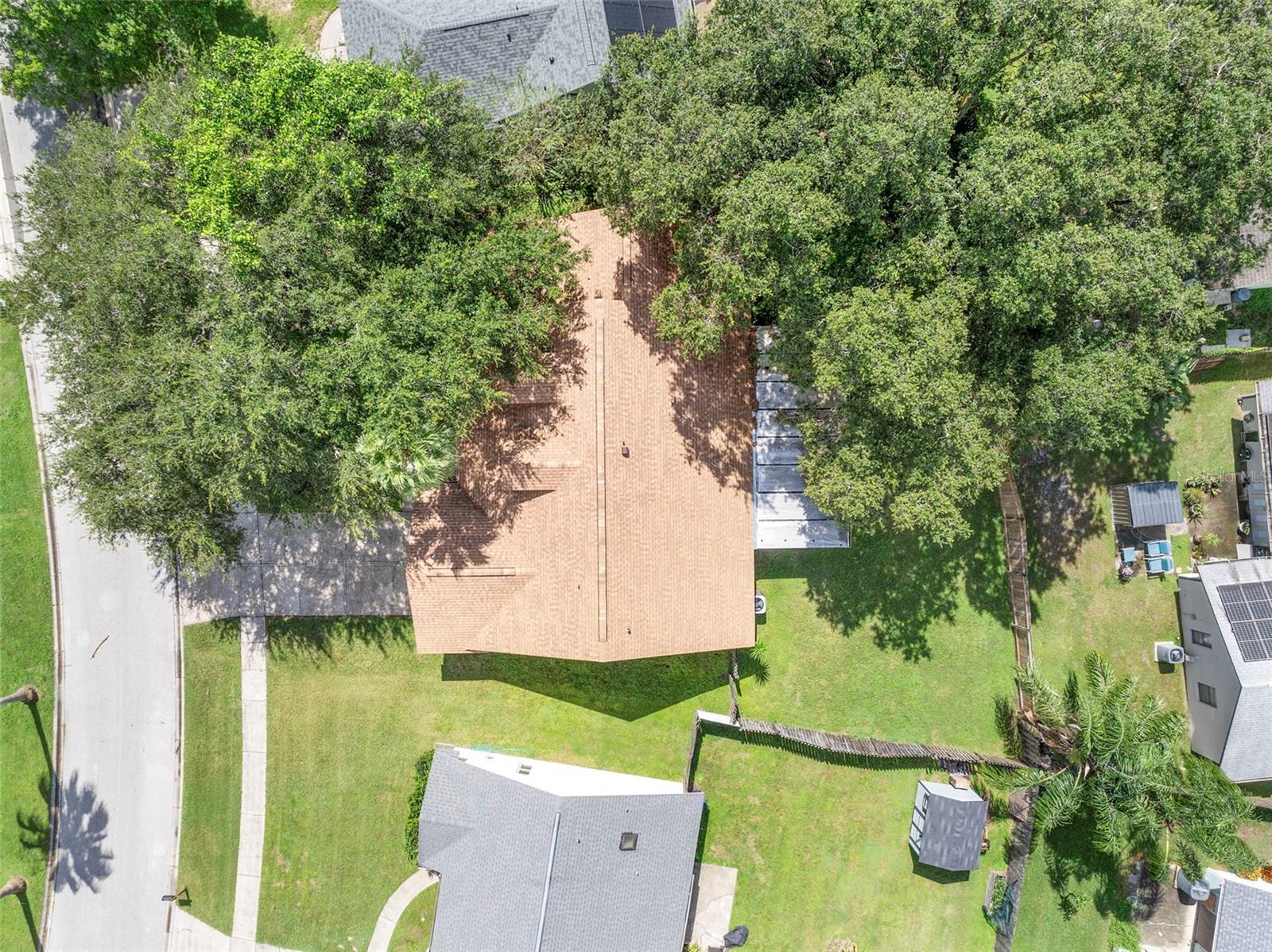 Image 45 of 51 For 1606 Red Clover Court