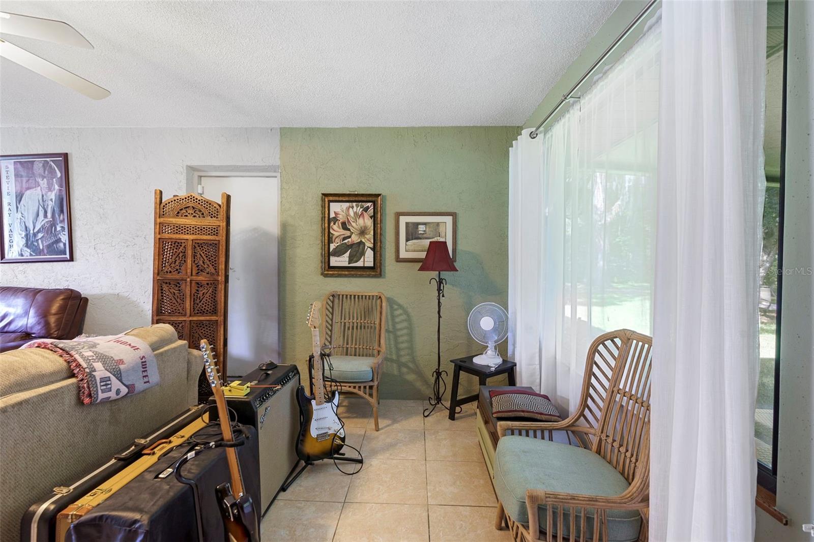 Image 16 of 39 For 1795 Ridgewood Street