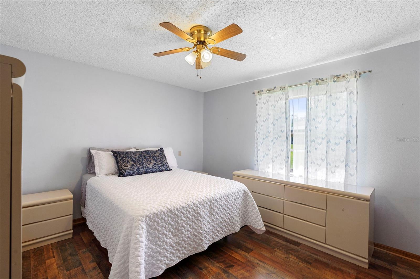 Image 31 of 39 For 1795 Ridgewood Street