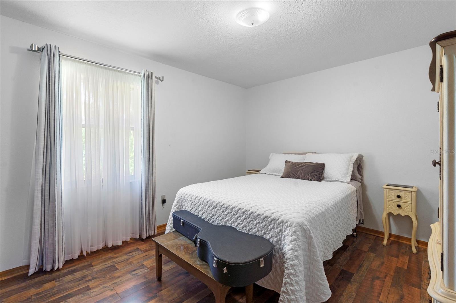 Image 33 of 39 For 1795 Ridgewood Street
