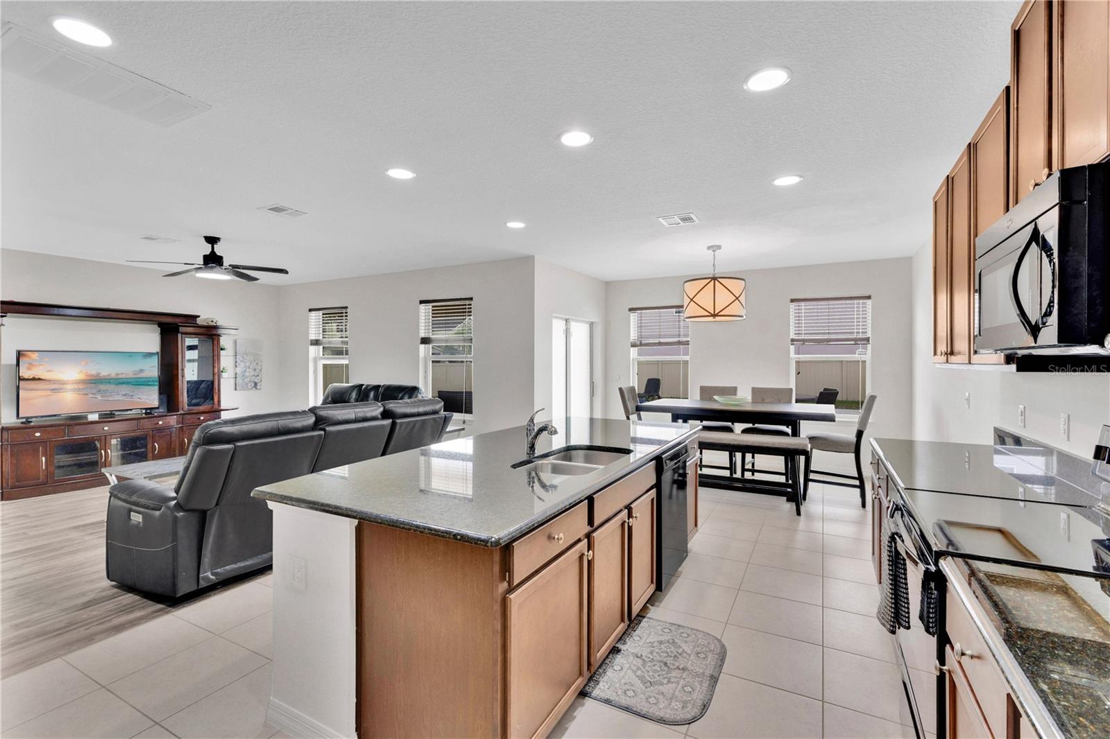 Image 10 of 38 For 2770 Monticello Way