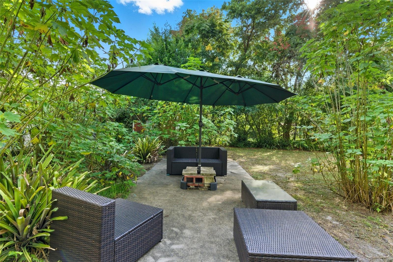 Image 17 of 20 For 205 Kentucky Avenue