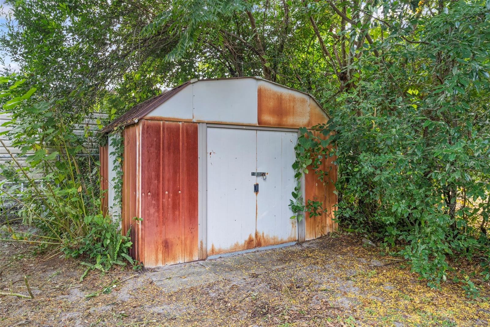 Image 19 of 20 For 205 Kentucky Avenue