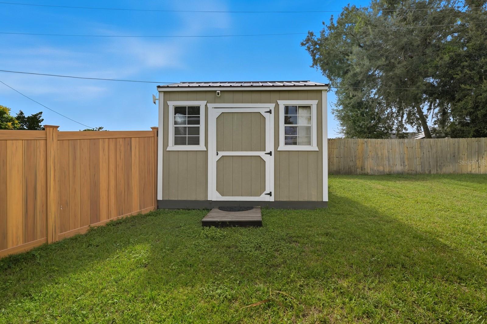 Image 35 of 47 For 1137 Yaupon Street