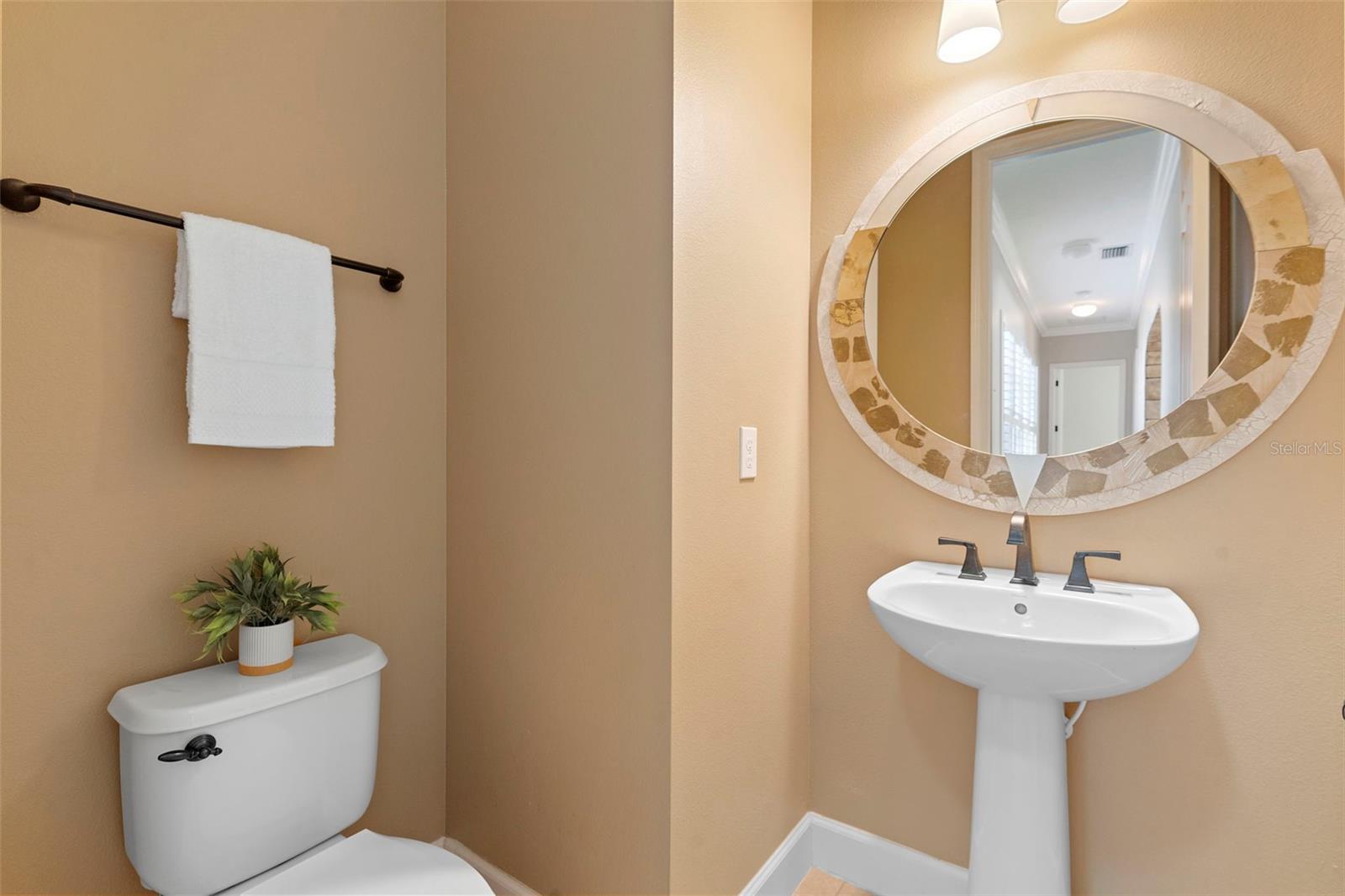 Image 23 of 47 For 1128 Heron Point Way