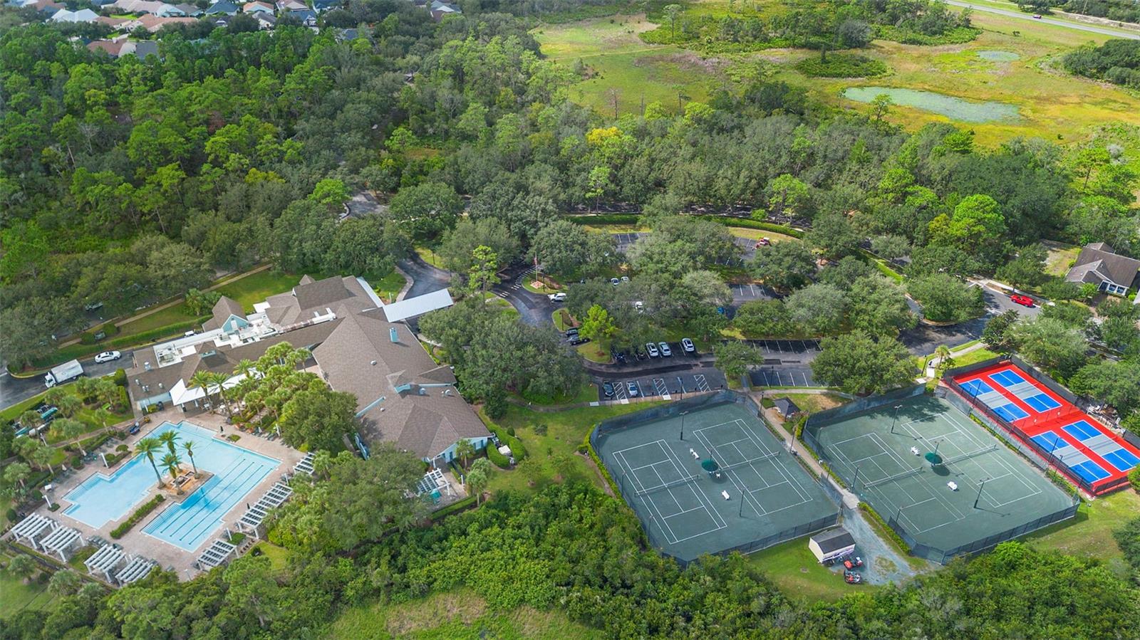 Image 25 of 31 For 516 Heron Point Way