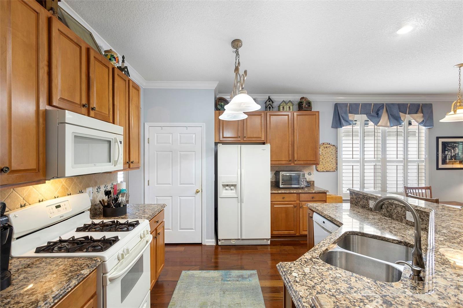 Image 8 of 23 For 516 Heron Point Way