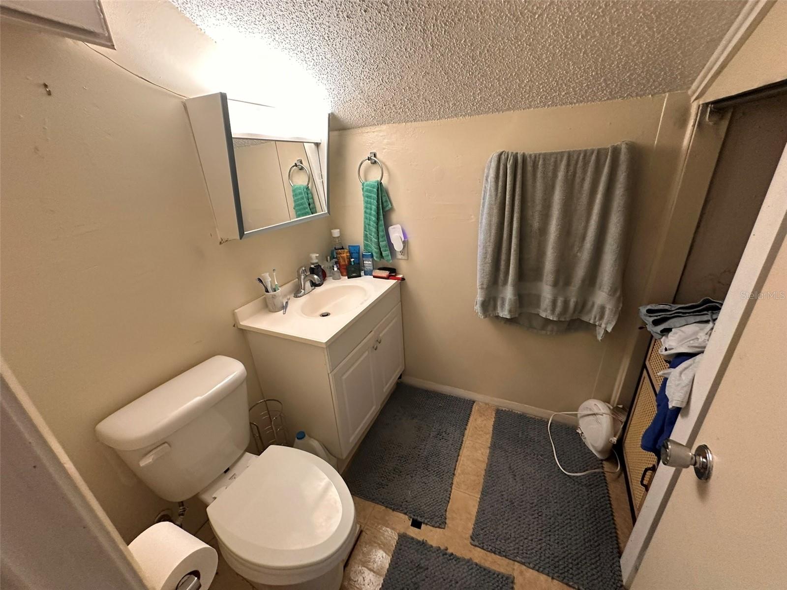 Image 7 of 12 For 233 Pennsylvania Avenue