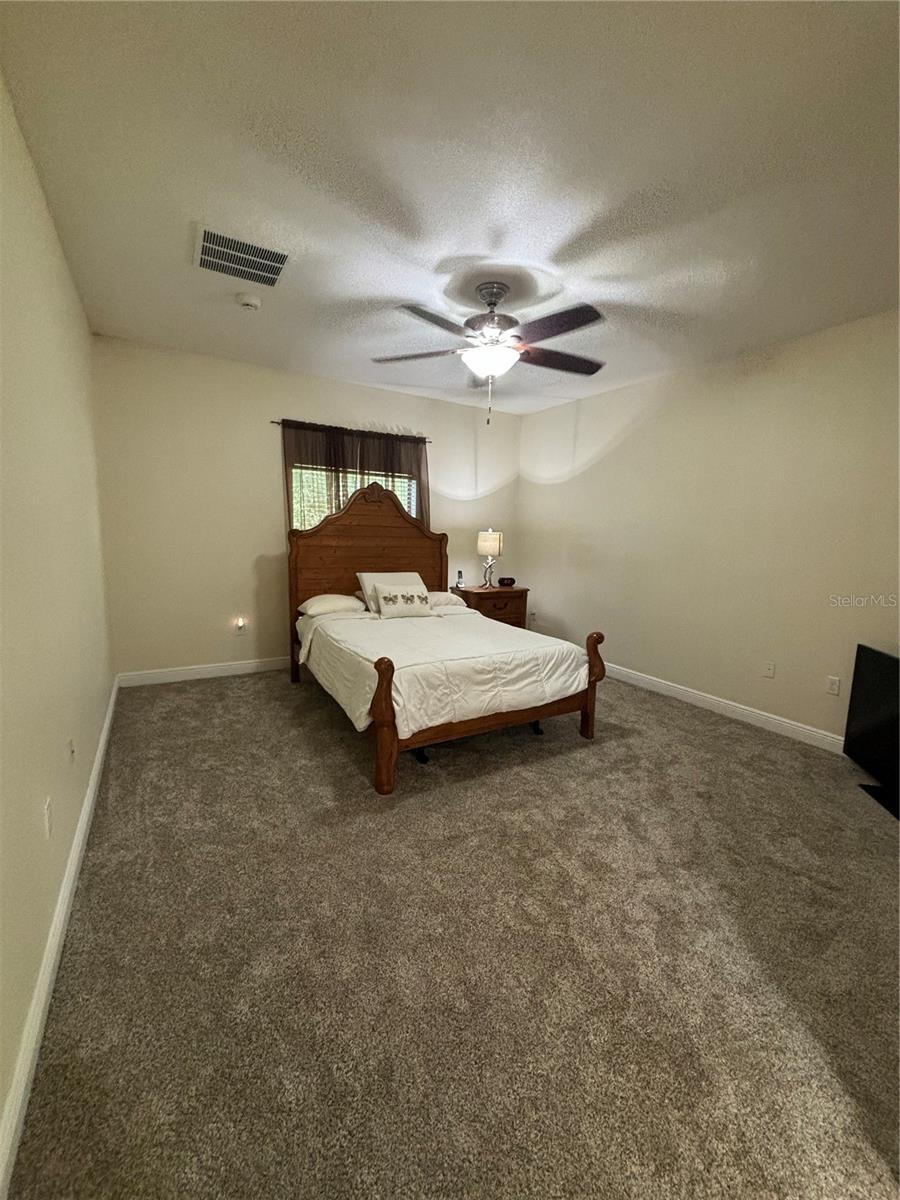 Image 18 of 63 For 174 Verde Way