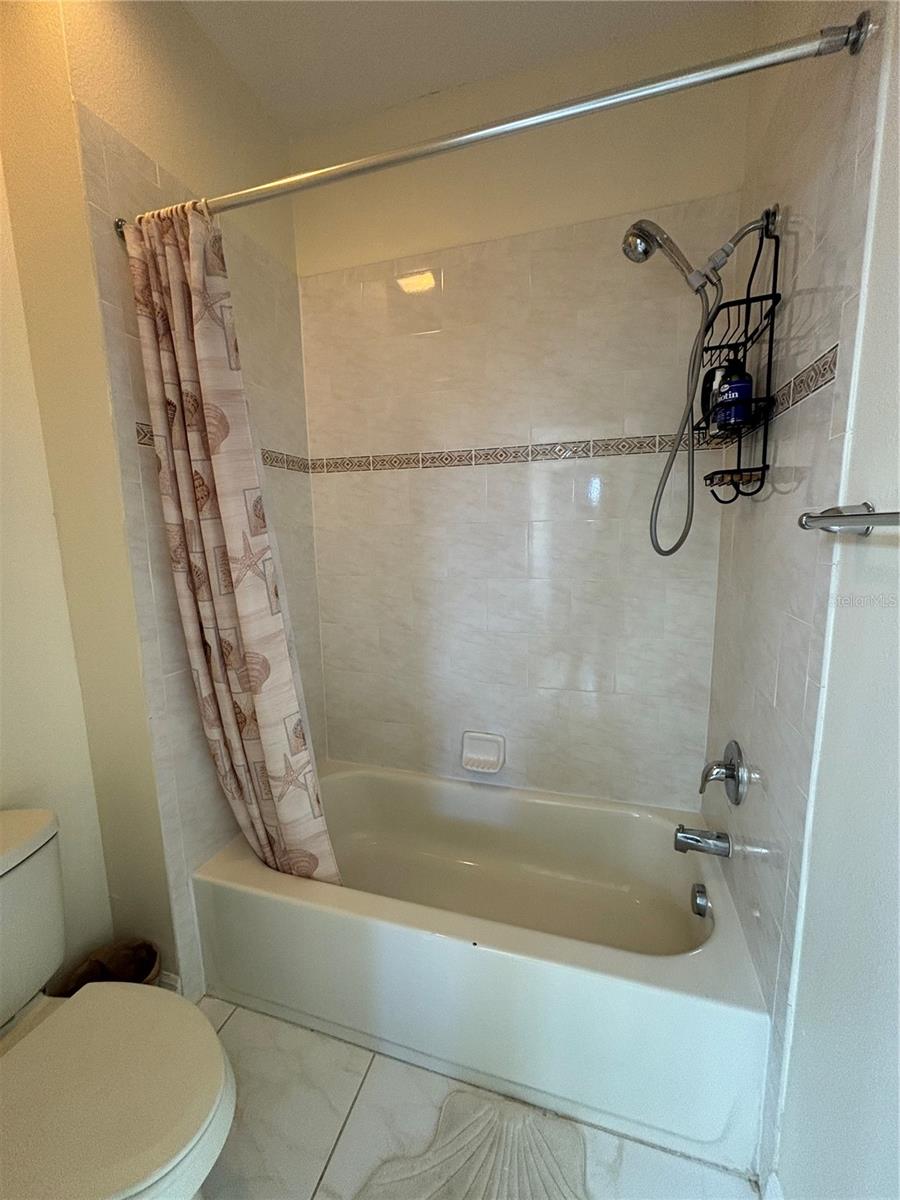 Image 43 of 63 For 174 Verde Way