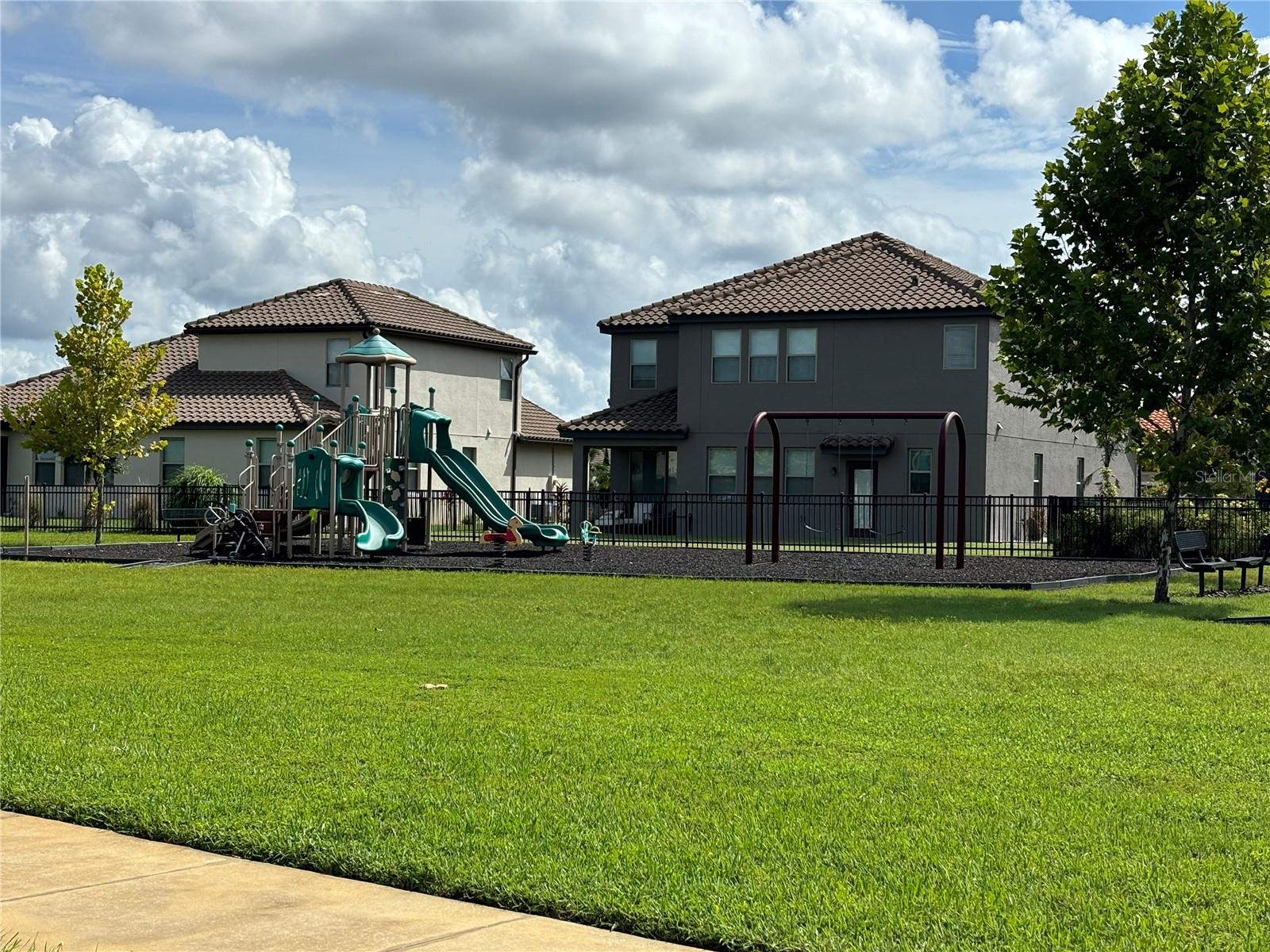 Image 60 of 63 For 174 Verde Way