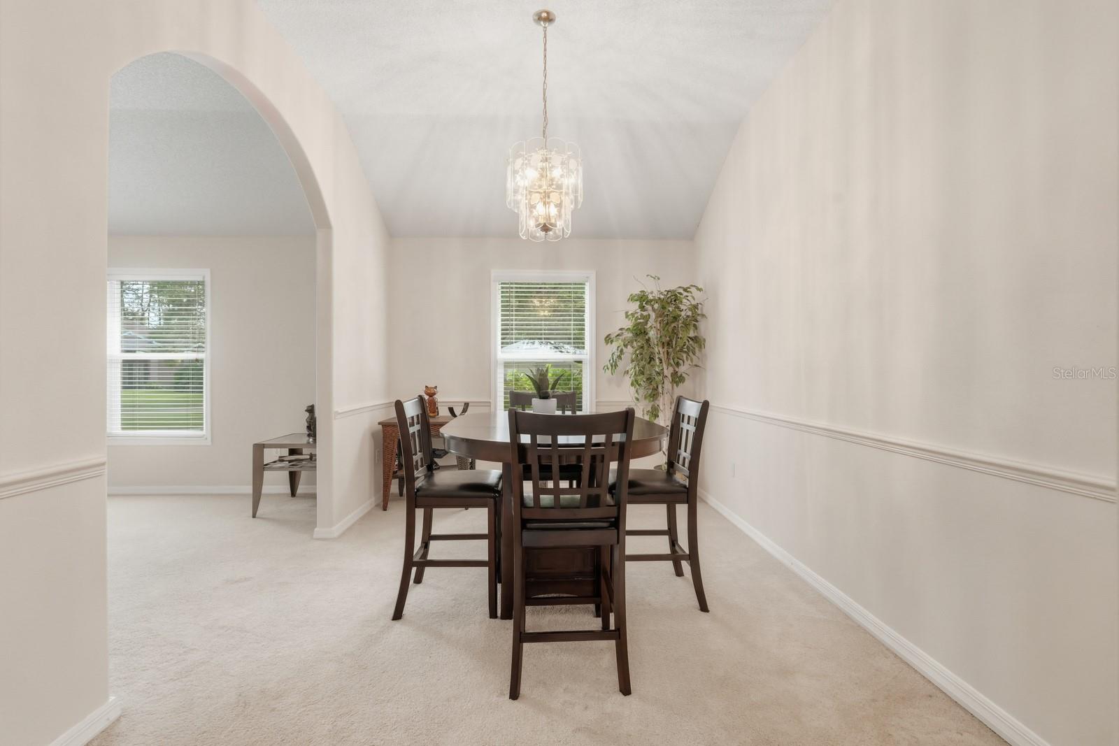 Image 9 of 52 For 2 Silver Lake Way