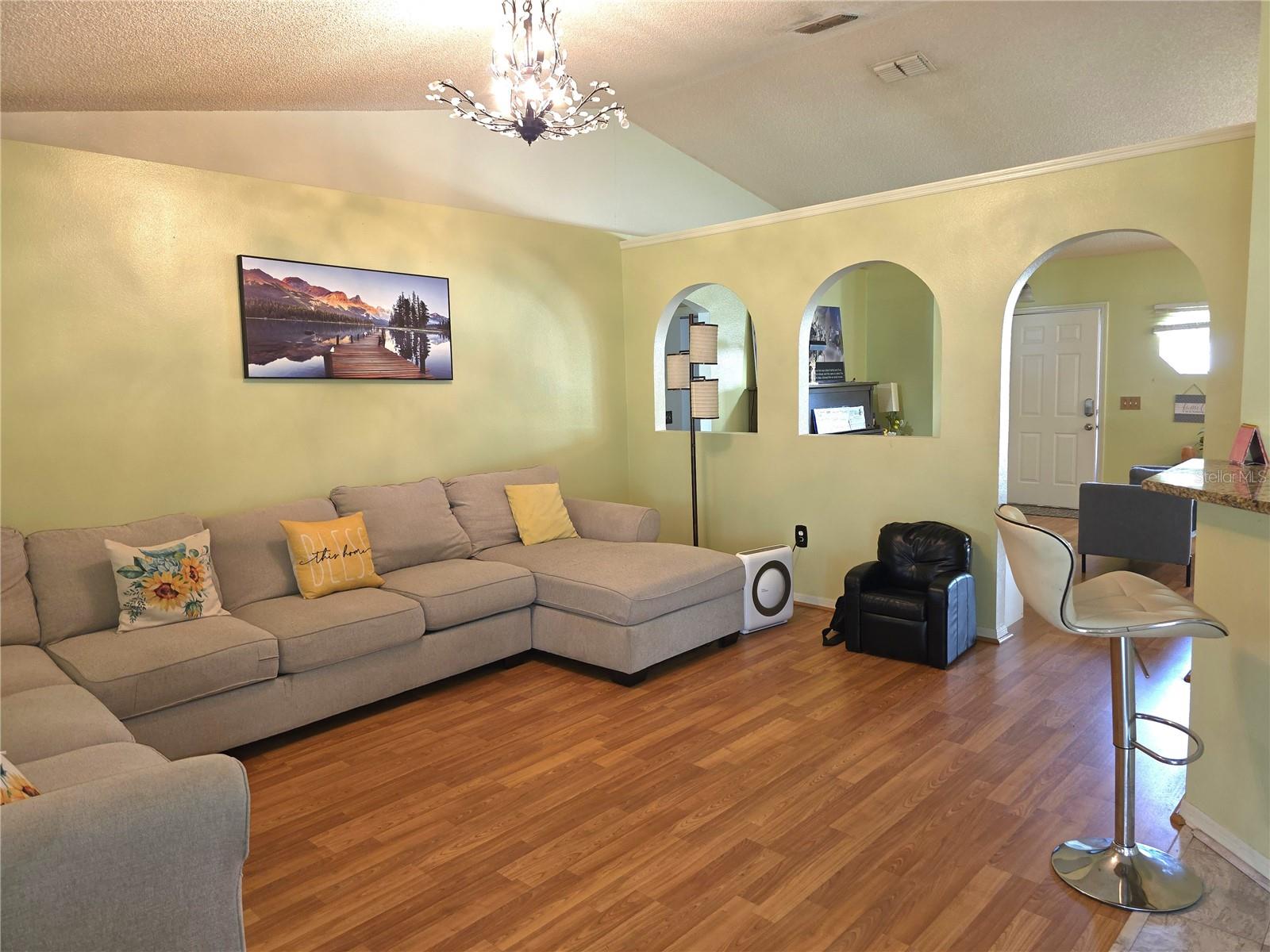 Image 18 of 44 For 1778 Baldock Court