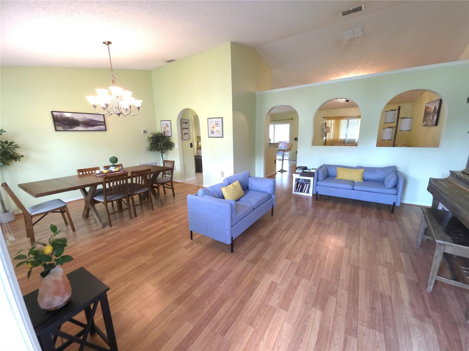 Image 6 of 44 For 1778 Baldock Court