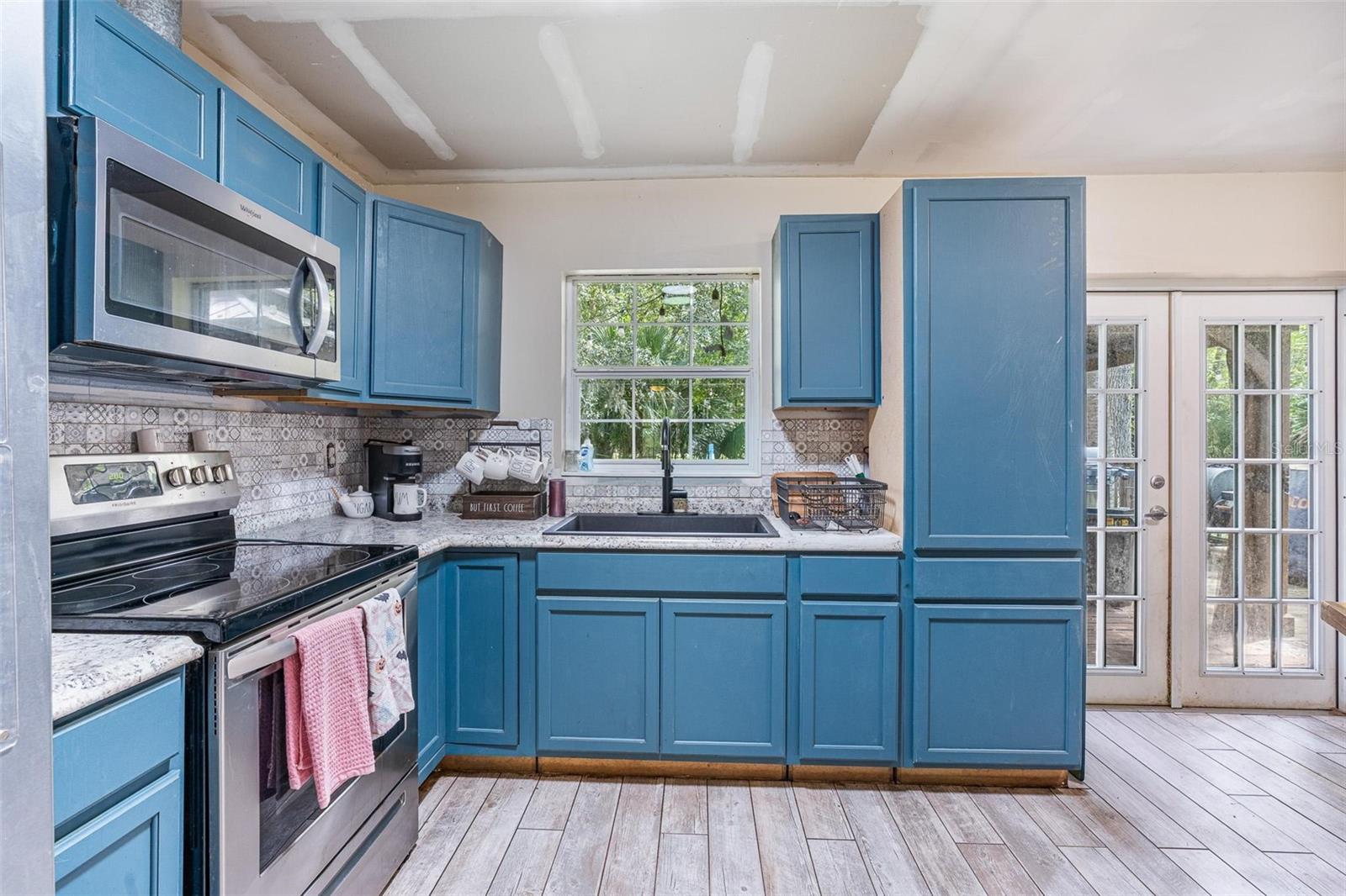 Image 12 of 38 For 2841 Belinda Drive