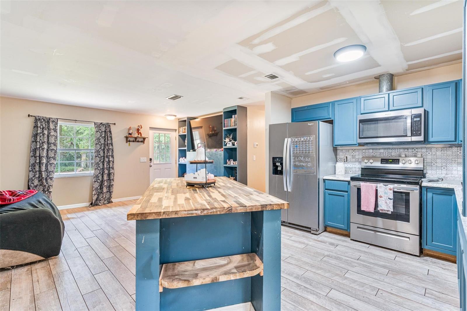 Image 16 of 38 For 2841 Belinda Drive