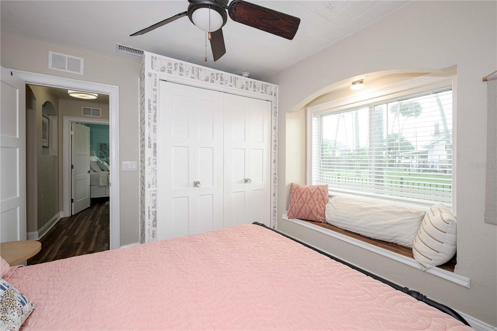 Image 21 of 47 For 111 Fleming Avenue