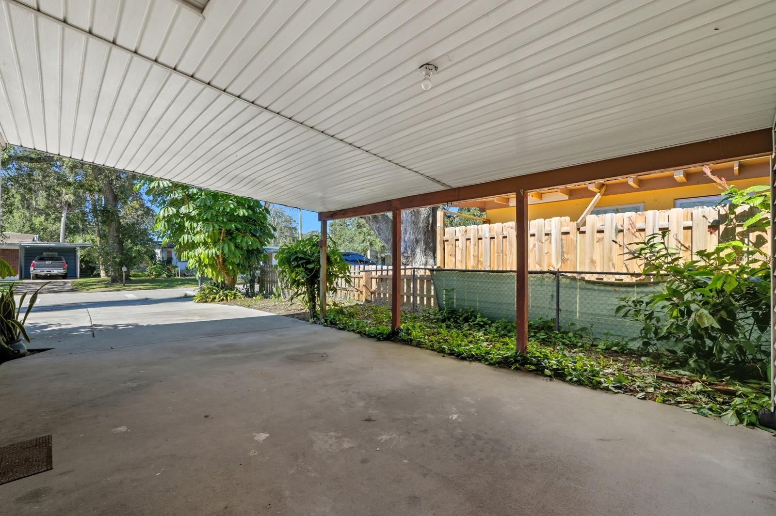 Image 21 of 30 For 437 Lockhart Street