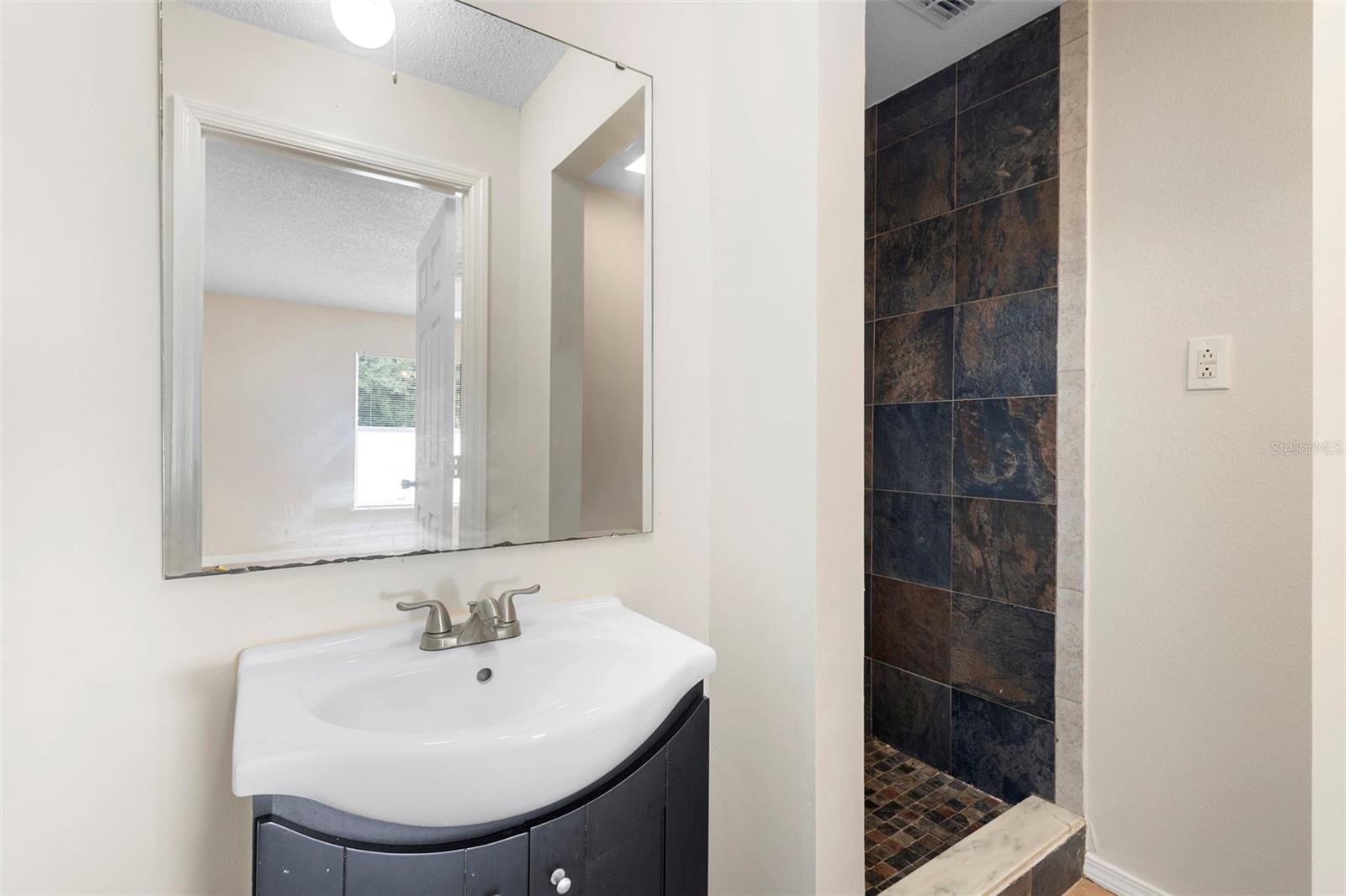 Image 40 of 71 For 1101 Cambourne Drive