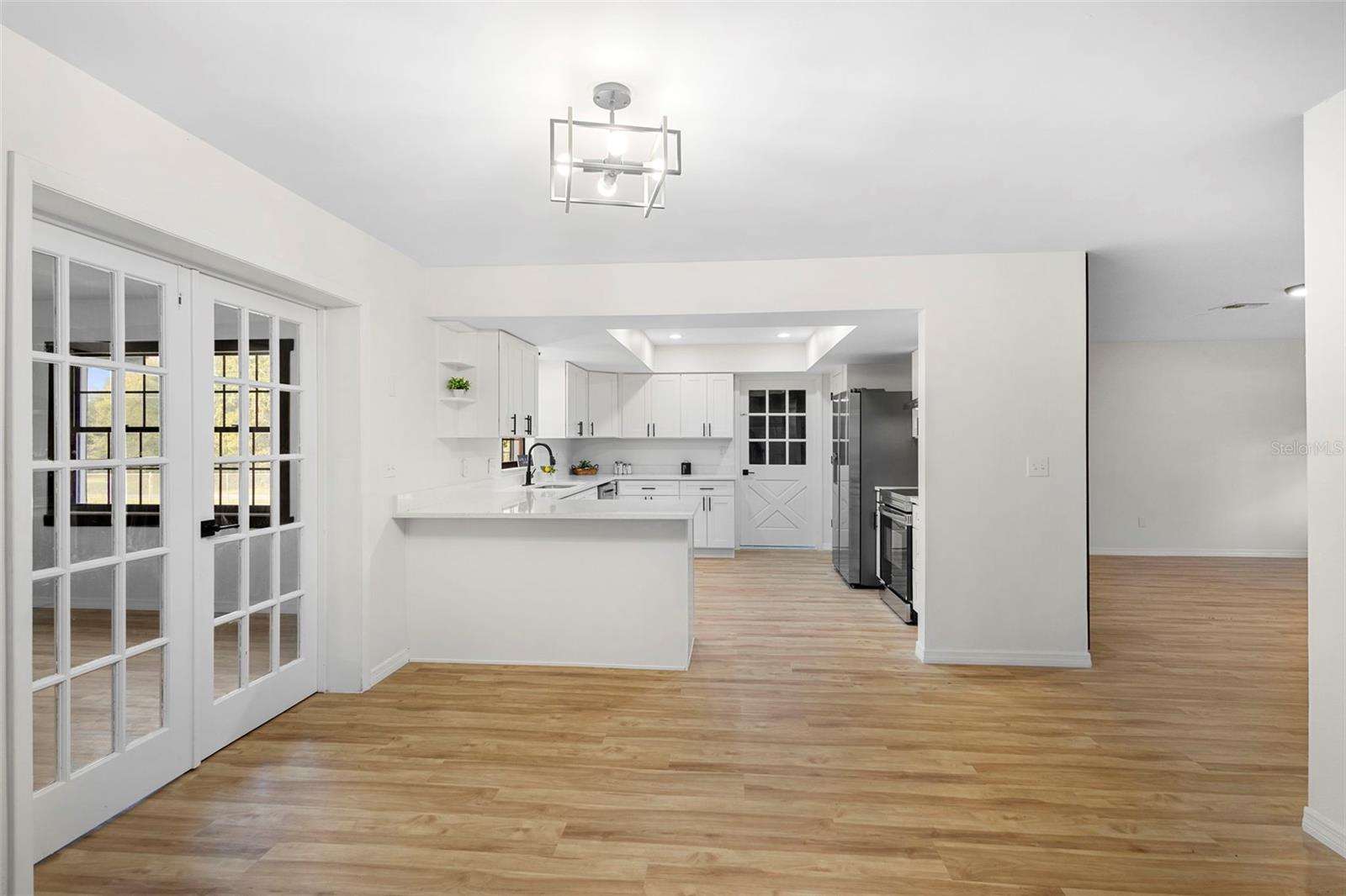 Image 7 of 25 For 1296 Lemon Street