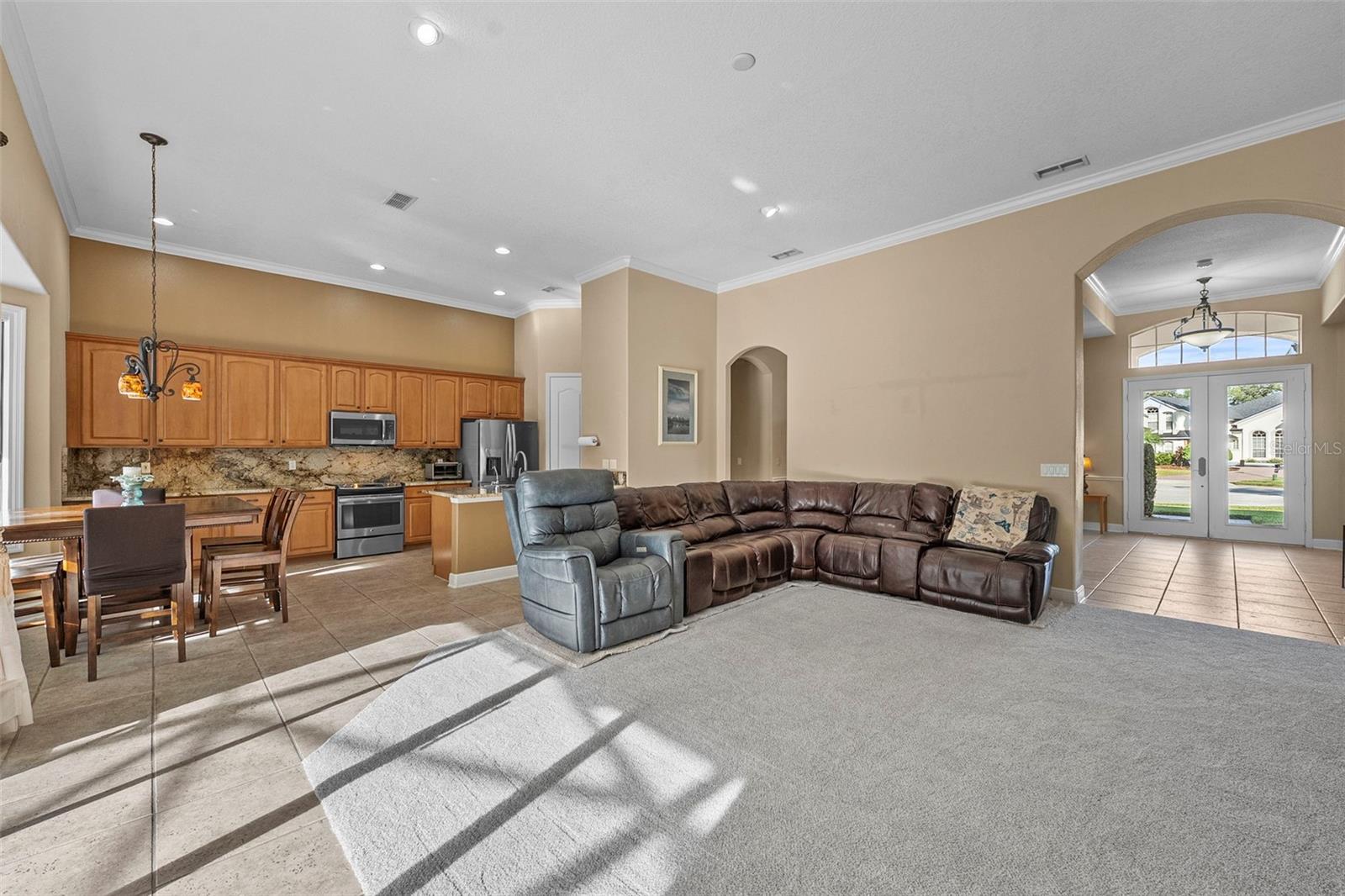 Image 22 of 97 For 1015 Parasol Place