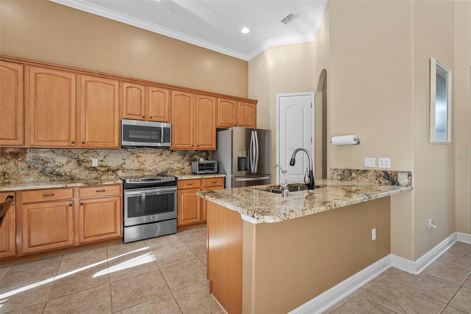 Image 26 of 97 For 1015 Parasol Place