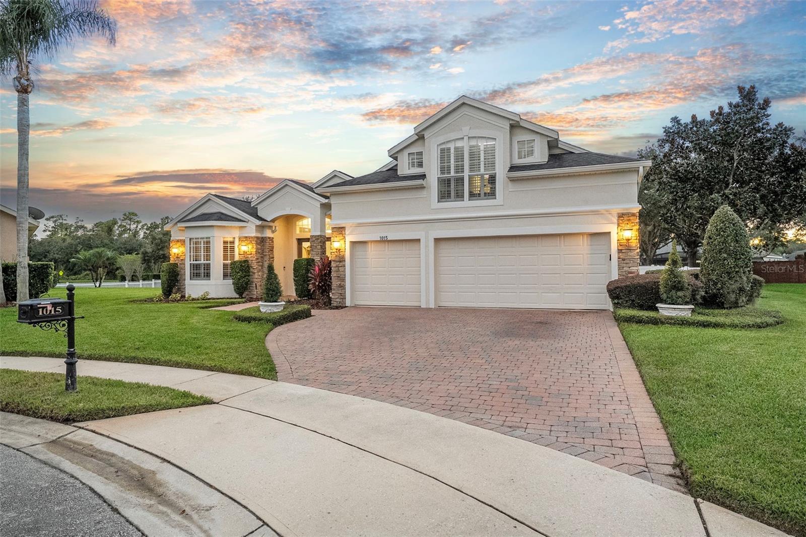 Image 4 of 97 For 1015 Parasol Place