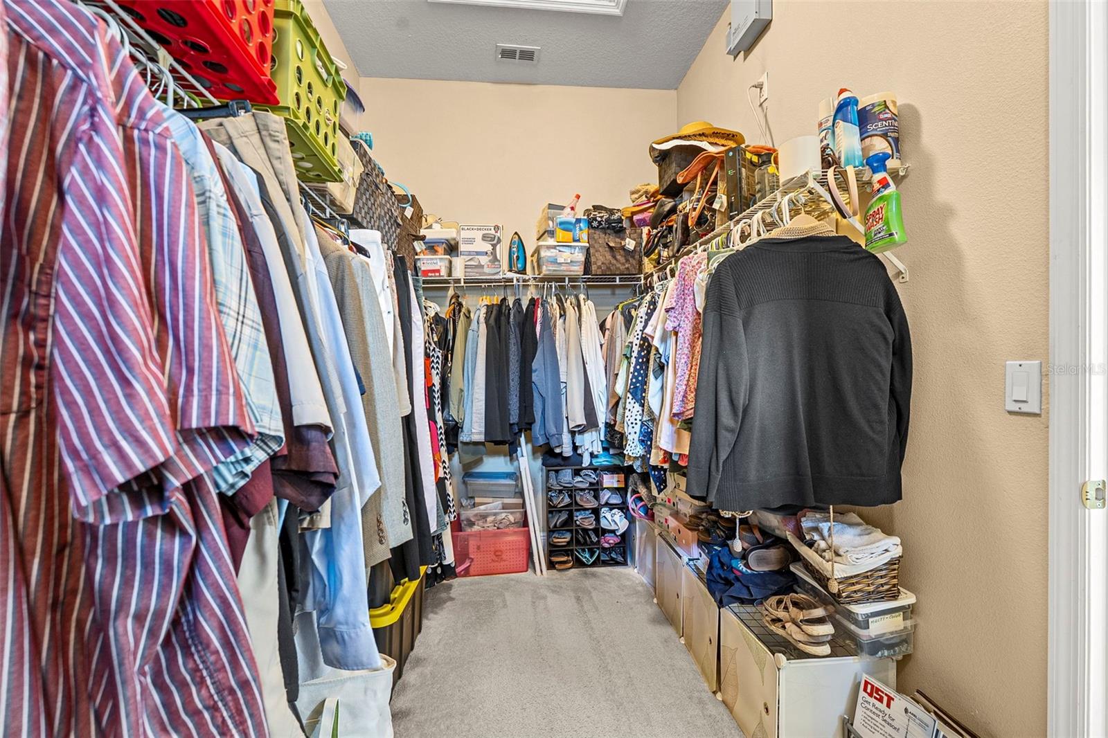 Image 41 of 97 For 1015 Parasol Place